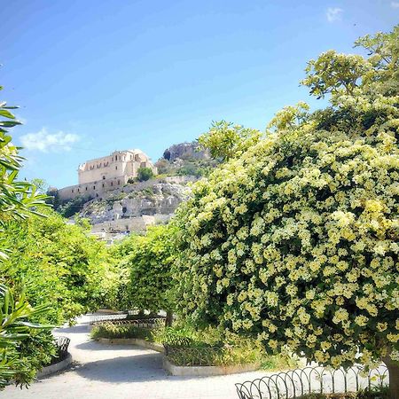 Casa Sicilia - Riviera Sicily Beach Guest House Donnalucata  Buitenkant foto